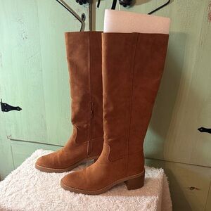 LOFT Brown suede boots size 10